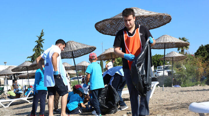 Turgutreis’te Öğrencilerden Çevre için Anlamlı Çalışma