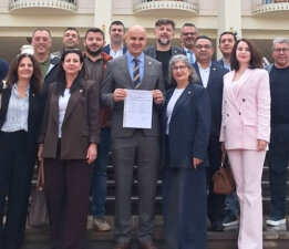 Yeni Parti Bodrum yönetimi mazbata aldı