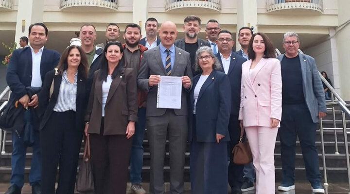 Yeni Parti Bodrum yönetimi mazbata aldı