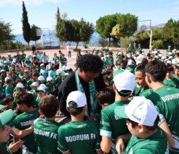 Bodrumsporlu Futbolcular Öğrencilerle Buluştu