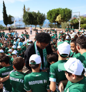Bodrumsporlu Futbolcular Öğrencilerle Buluştu