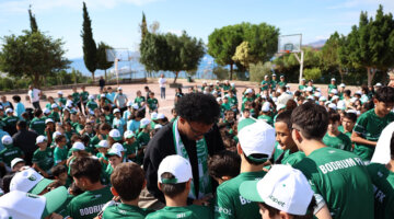 Bodrumsporlu Futbolcular Öğrencilerle Buluştu